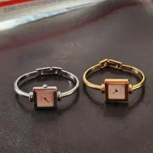 Gucci 1900L Bundle Set Watch Gucci | Accessories | Gucci 90l Bundle Set Watch | Poshmark main image 2